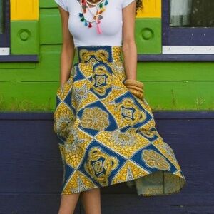 Trashy Diva Lucy Skirt in Tiki Batik NWT